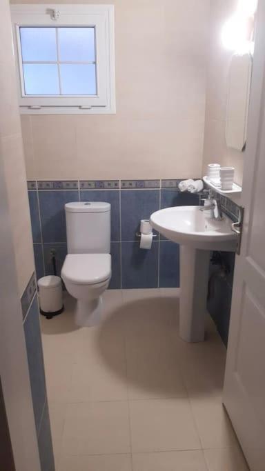 Villa Hillside With Sea Views Girne